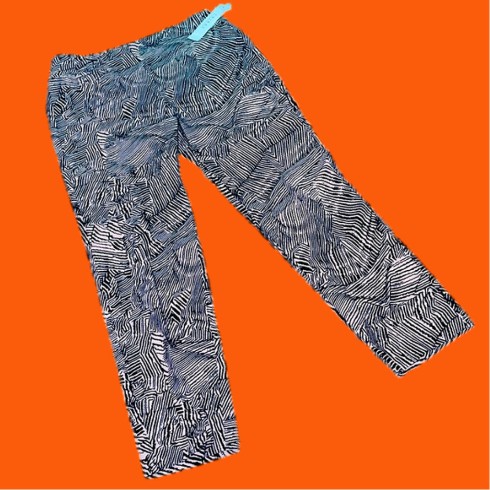 NWT Tribal wild print pants 10